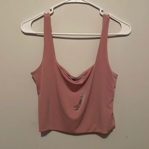 Pink cropped tank top. A2